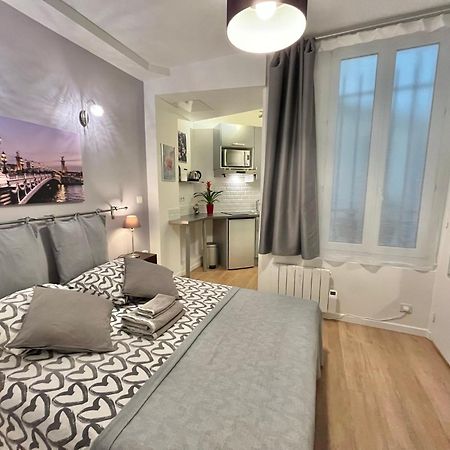 Apartment Paris Studios ภายนอก รูปภาพ