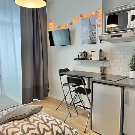 Apartment Paris Studios ภายนอก รูปภาพ