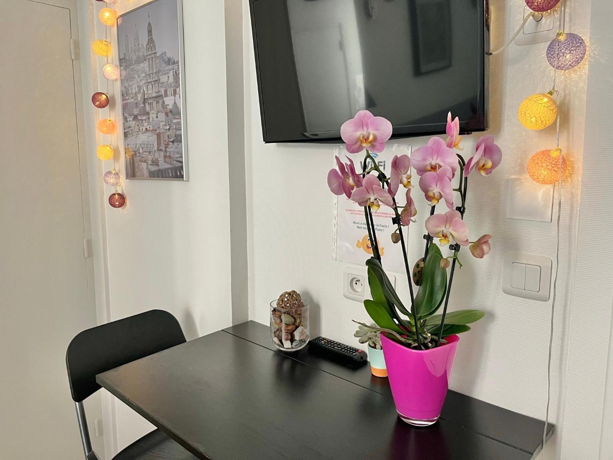 Apartment Paris Studios ภายนอก รูปภาพ